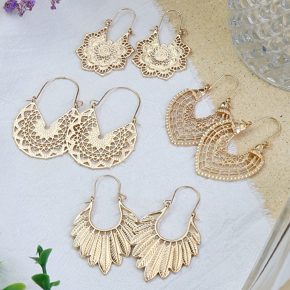Indian Wedding Supply - Vintage Ethnic Peach Heart Flower Leaf