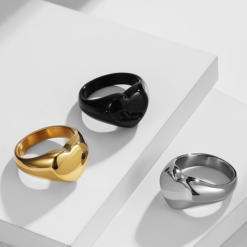 Customized Women Signet Ring C - Wedding Zone ulasan dan harga