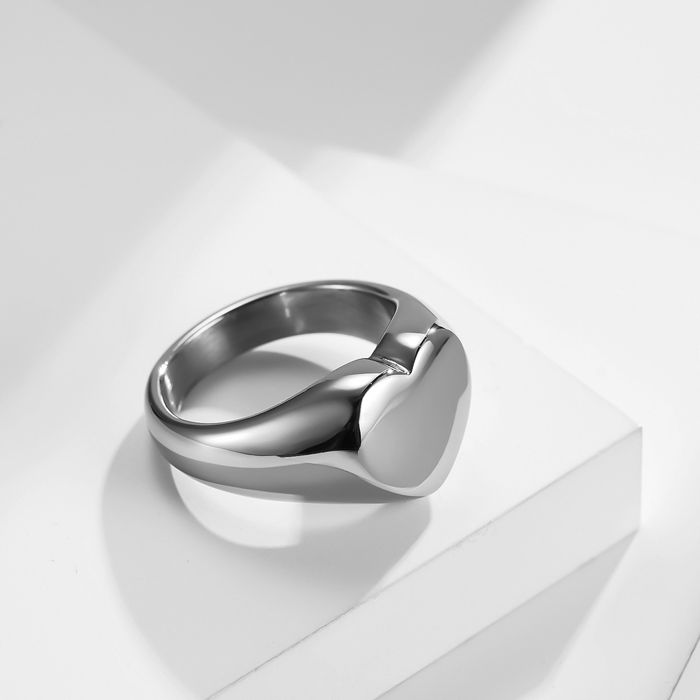 Customized Women Signet Ring C - Wedding Zone ulasan dan harga
